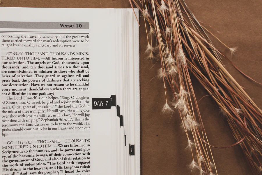 Oklahoma Academy Publishing-Daniel + Revelation, An Exhaustive Ellen G. White Commentary, Englisch_2542273_5 Oklahoma Academy Publishing-Daniel + Revelation, An Exhaustive Ellen G. White Commentary, Englisch_2542273_